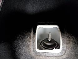 Замена задних амортизатор на Toyota Corolla Fielder 162-20201209_184911.jpg